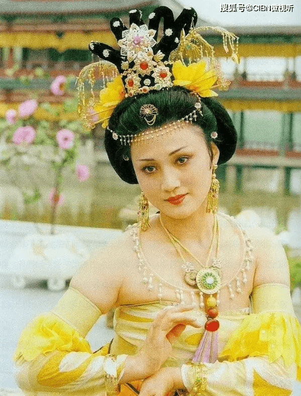 比范冰冰还美艳的“绝版杨贵妃”,当年因角色累垮身体……
