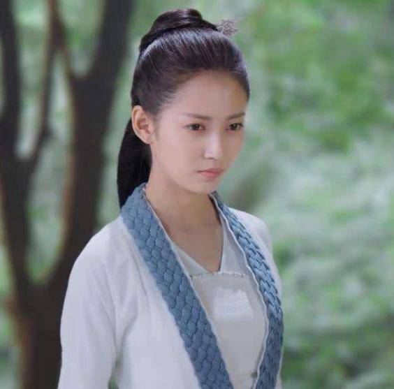《月上重火》傻白甜女主只负责可爱,其他事都交给罗云熙了?