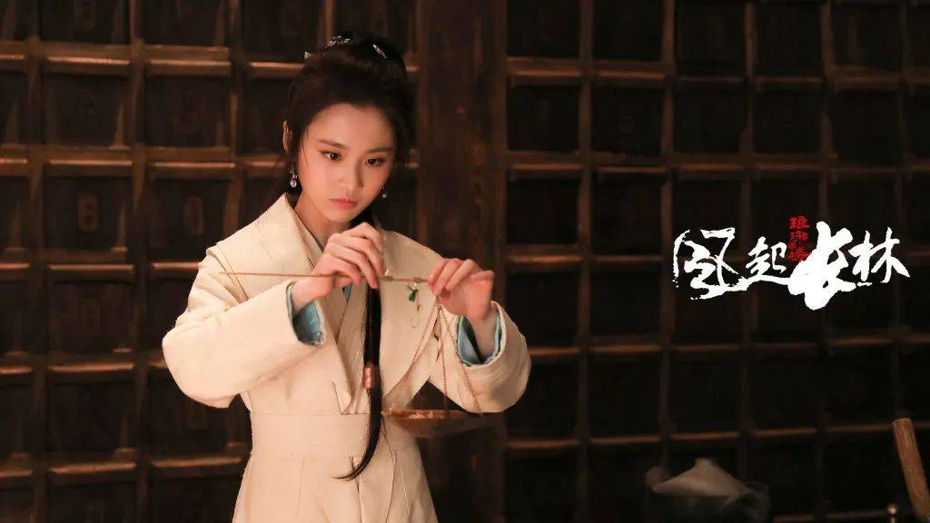 杨紫给她做配,在赵丽颖新剧中抢戏,如今她搭档任嘉伦又出幺蛾子