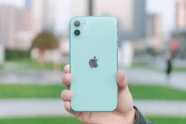 iPhone12已确认:苹果A14+更低价格,网友:后悔买iPhon11了!