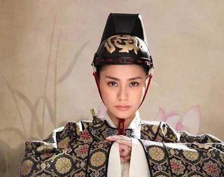 上官婉儿 行走在爱与恨之间的矛盾体
