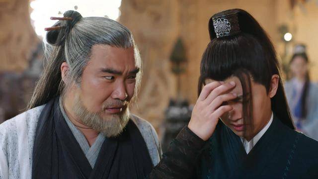该为张慧雯说句话吗,《暮白首》不敌《锦衣之下》女主不被欣赏?