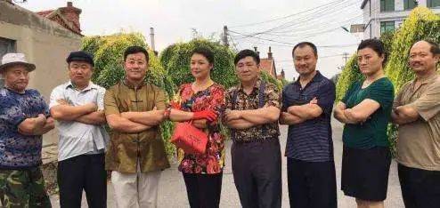 谢大脚和谢广坤打起来了!