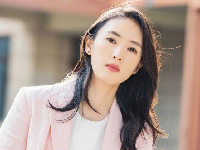 热搜霸屏!童瑶江疏影毛晓彤同台飙戏,职场剧女主终于不恋爱脑了