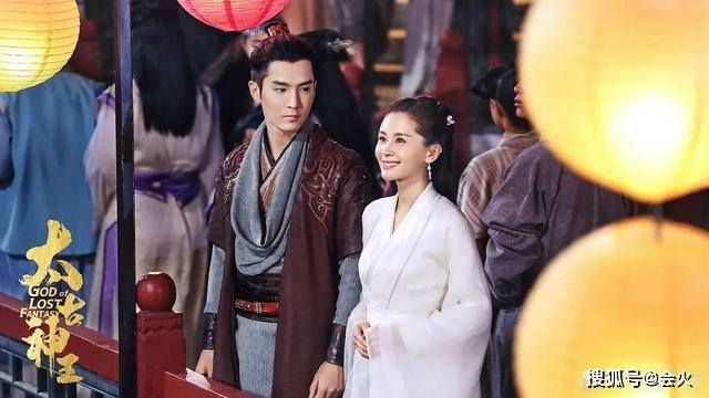 向佐也要出来赚奶粉钱?婚后首部古装玄幻剧,或将对垒《琉璃》