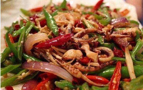 香飘满屋的几道家常菜,简单但美味下饭,非常的解馋比饭店好吃