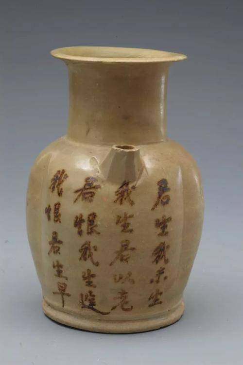 唐代陶工在瓷器上写了首情诗,读来满是遗憾,流传度不输李白之作