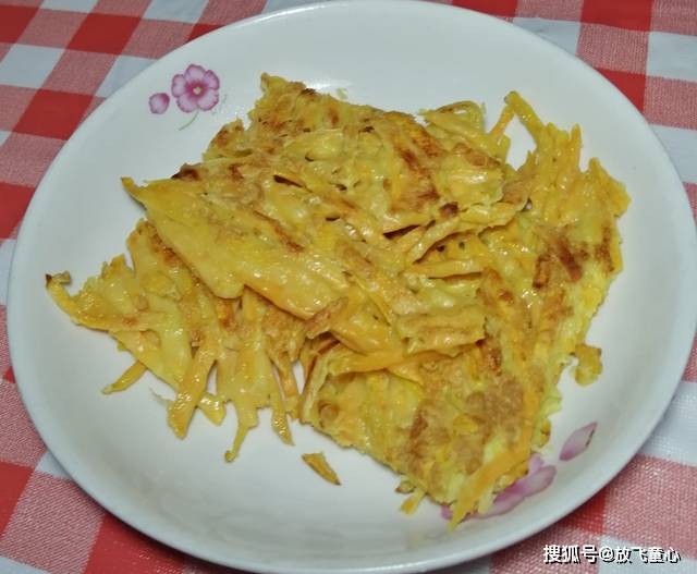 1个红薯2个鸡蛋,教你最好吃的早餐饼做法,简单营养,孩子最爱吃