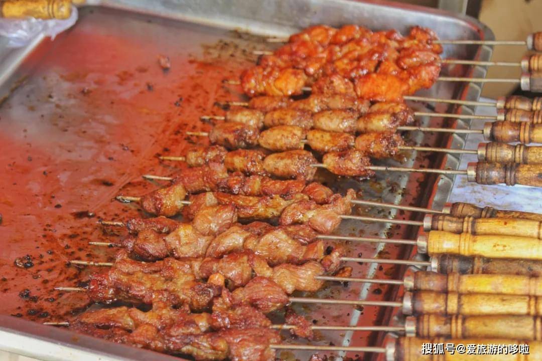 在青岛,没有一个胃不想去西镇
