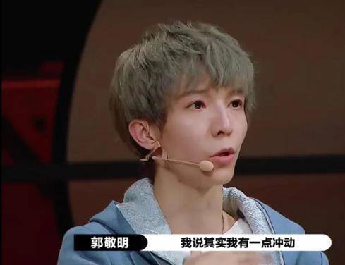 两版甄嬛传,郑晓龙的男3可以编惊鸿舞,陈凯歌的男2成了笑话