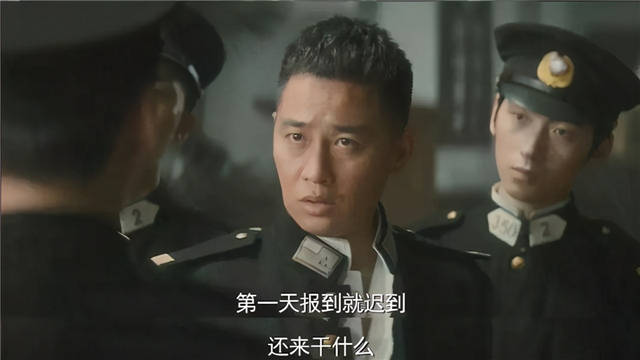 《隐秘而伟大》认出“许三多”老爹不算啥,里面还有4位一级演员