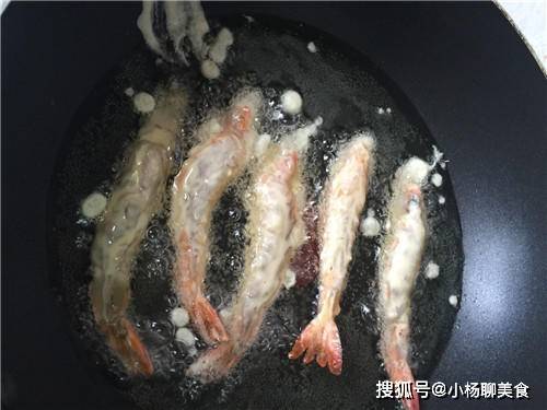 此菜饭店卖88元两只,在家做35元能吃一斤,是宴客的首选菜,有面