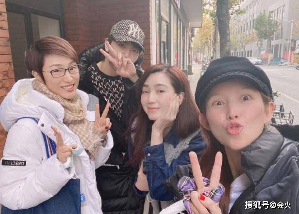 洪欣张丹峰已协议离婚?受老公婚外情风波影响大,至今仍伤心难忘