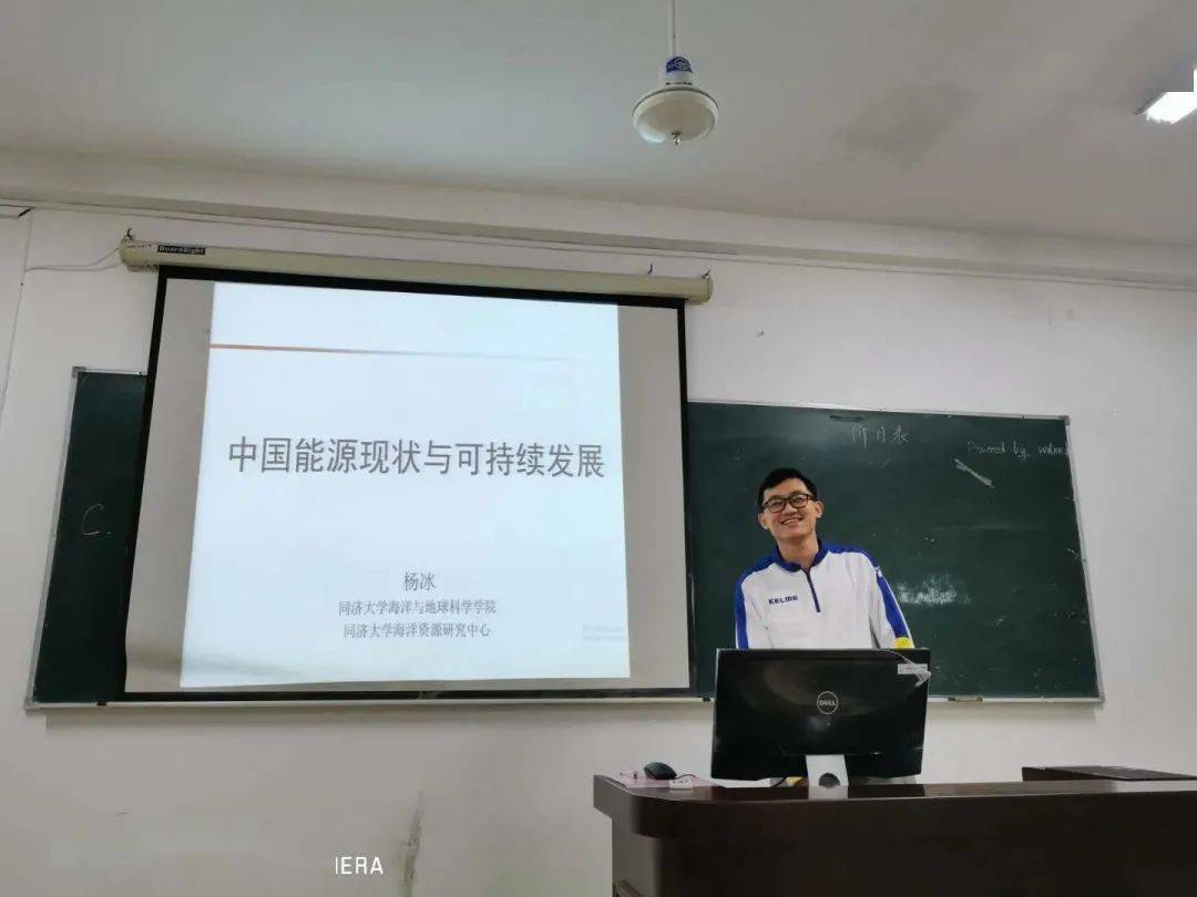 哪有岁月静好,不过是他们冲锋在前!