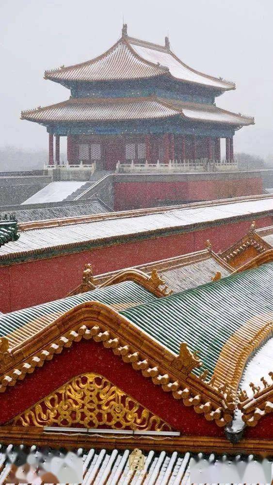六百年紫禁城,初雪依旧,人不同