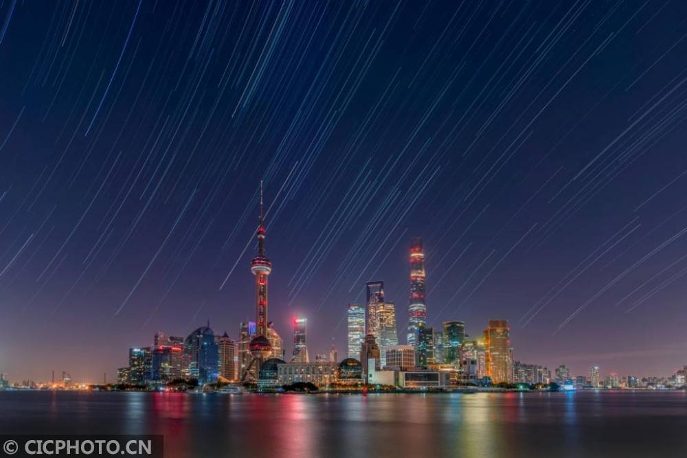 仰望天空:镜见中国绝美苍穹