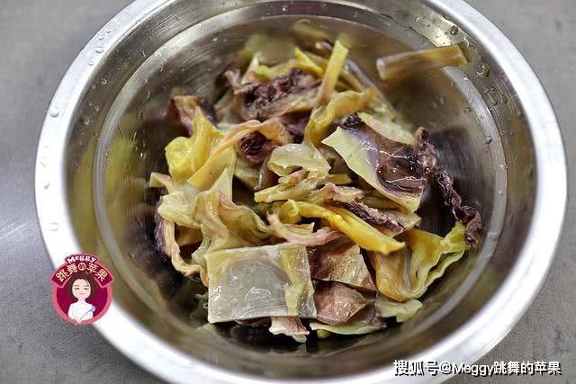 夏天我家常喝这汤,肉烂汤鲜,不油腻不上火,饭前2碗还控制食量