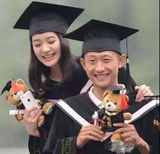 铁打的“刘星”,流水的绯闻女友