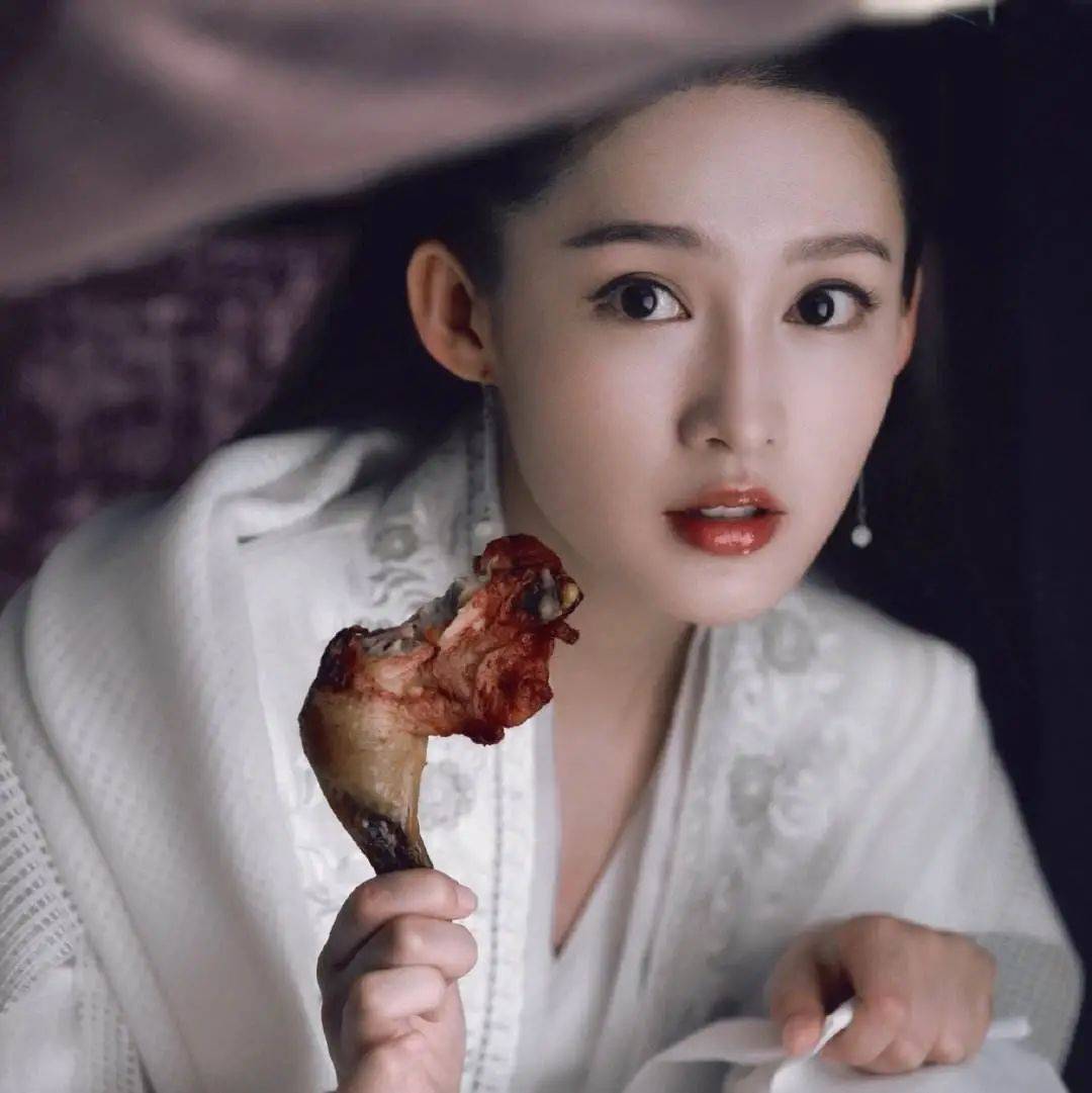 这部剧凭什么获得30亿播量?看到李沁和秦昊的化学反应我明白了