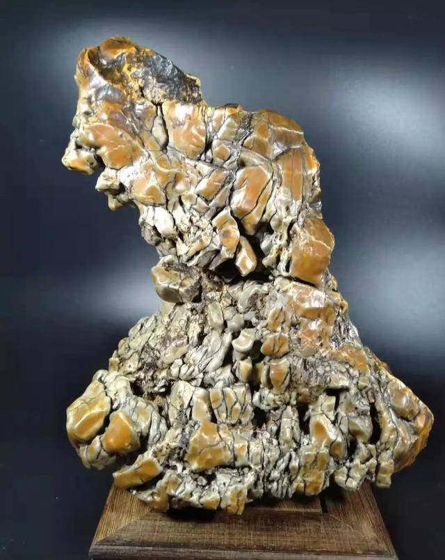大自然刻画,戈壁石的沧桑