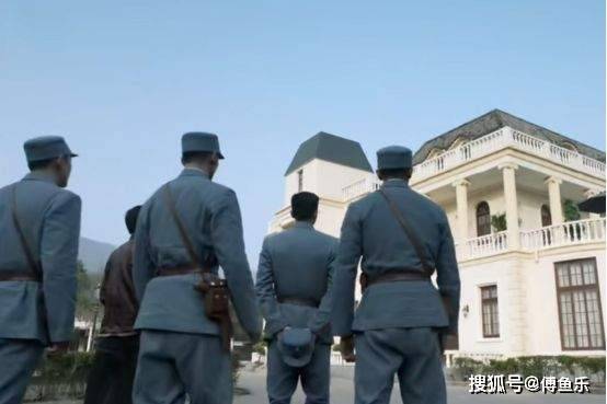 《雷霆战将》停播很冤?迪丽热巴早被坑过,杨幂新剧是同一导演!