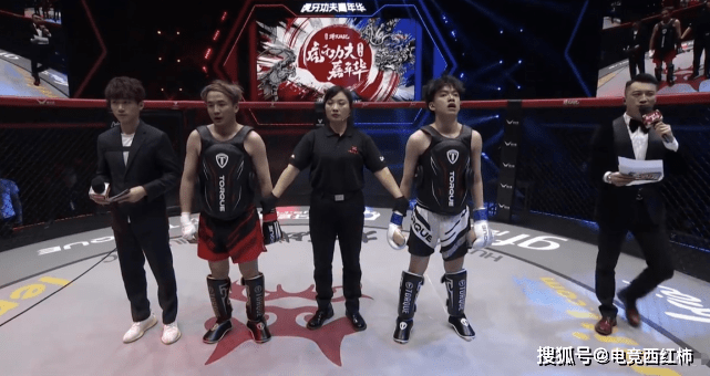 S1滑板鞋对战国服第一滑板鞋,寒夜轻松夺冠,张大仙对他刮目相看