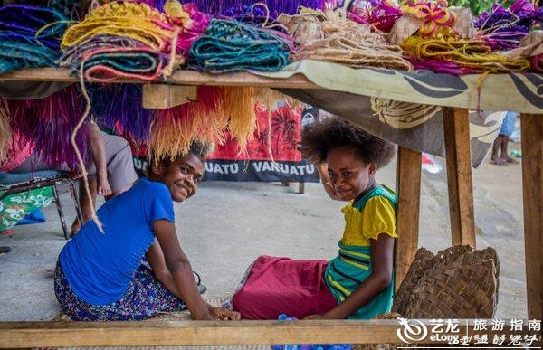 【转】【瓦努阿图街拍】实拍:世界上幸福指数最高的国度!