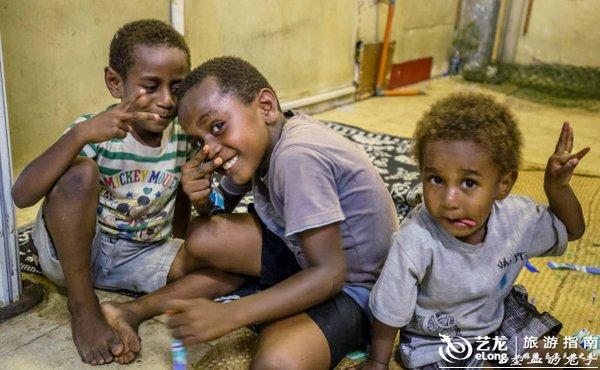 【转】【瓦努阿图街拍】实拍:世界上幸福指数最高的国度!