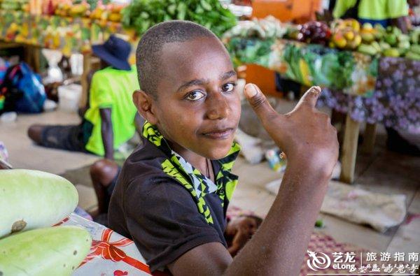 【转】【瓦努阿图街拍】实拍:世界上幸福指数最高的国度!