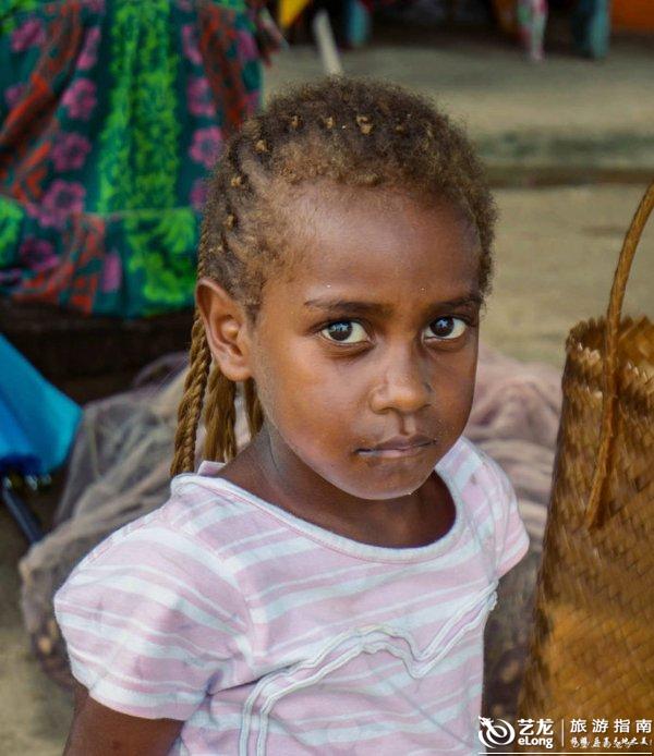 【转】【瓦努阿图街拍】实拍:世界上幸福指数最高的国度!