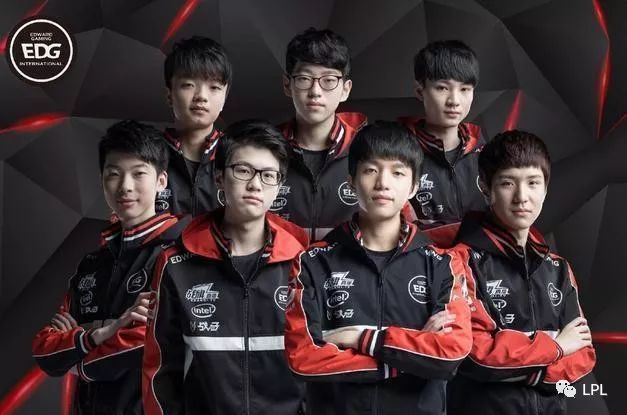 LPL-EDG以3:1战胜RW 成功晋级决赛决赛再战RNG