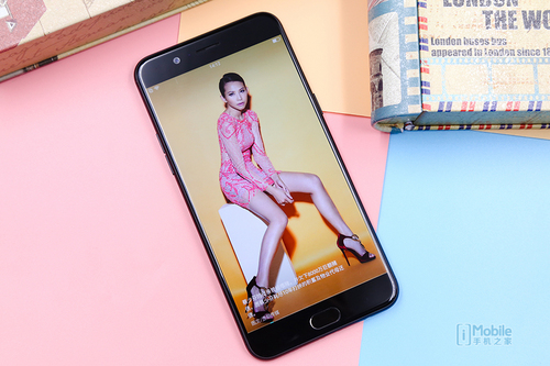 OPPO R11 Plus首销 玩王者荣耀更流畅