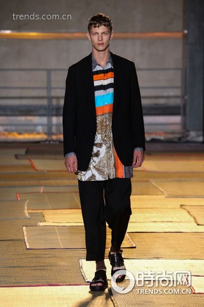 CERRUTI 1881 PARIS 2015 春夏系列