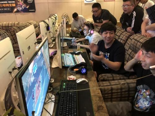 冠军3分绝境翻盘 极致Club济南终圆梦