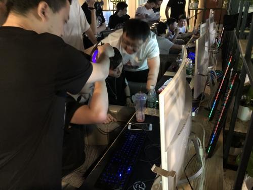 2T大战摇摆人 双暴组合捍卫本土荣耀