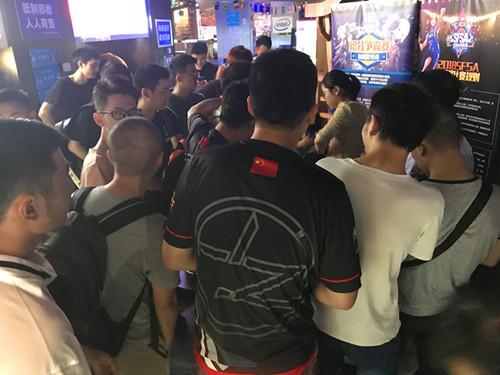 总决赛预演 斗鱼站首日的豪强纷争