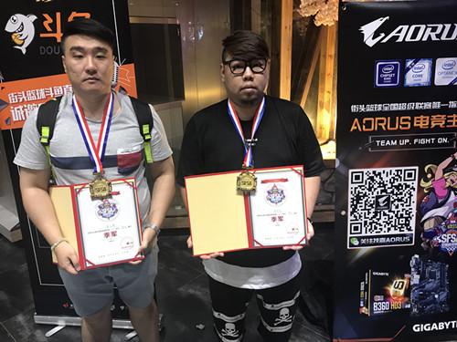 武汉斗鱼站还愿 魔力鸭终获地区赛冠军