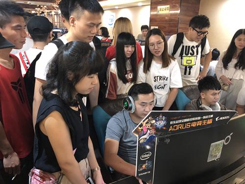 小高&别矫情挺进八强 豪强欲的静帚州之巅