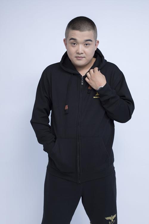 二区的英雄 巅峰俱乐部能否打破FSPL格局?