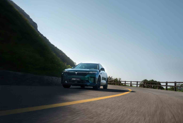 【萌喵】【转】跨越式增长!岚图汽车9月交付5010辆 同比上涨99%