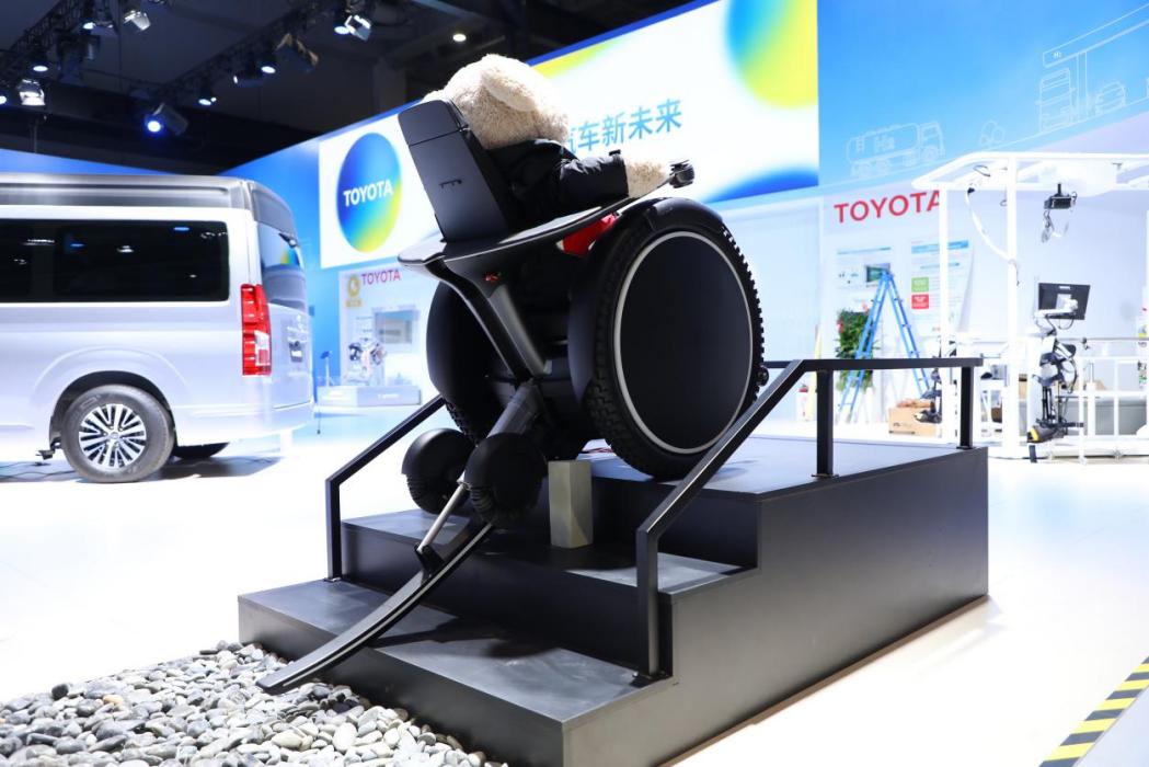 【萌喵】【转】丰田中国董长征:绿色能源技术革新 共创未来出行新篇章