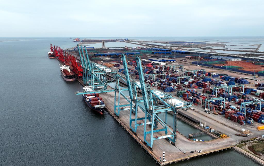 【萌喵】【转】为加工贸易注入发展新动能——海关总署详解推动加工贸易持续高质量发展16条改革措施