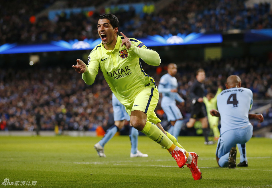 【欧冠】苏神2球阿圭罗破门梅西失点 曼城1-2巴萨