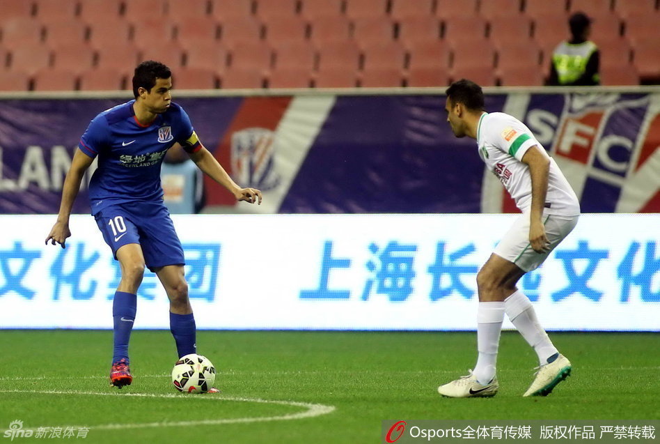 中超-莫雷诺惊天倒钩卡希尔首球 申花2-0绿城