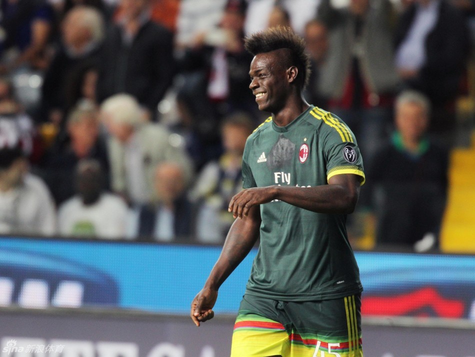 意甲-巴神首球博纳传射 AC米兰被追2球3-2胜