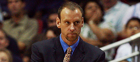 K帅称2连败纯属突发事件 雄鹿背靠背战公牛将复苏