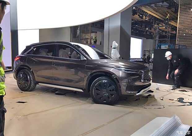 2017上海车展探馆:英菲尼迪QX50概念车