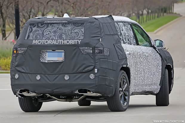 将于2018年亮相 曝Jeep全新7座SUV谍照