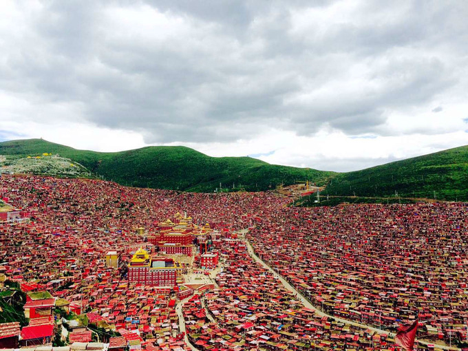 【转】稻城亚丁怎么去?四季景色有何不同?这篇攻略全告诉你