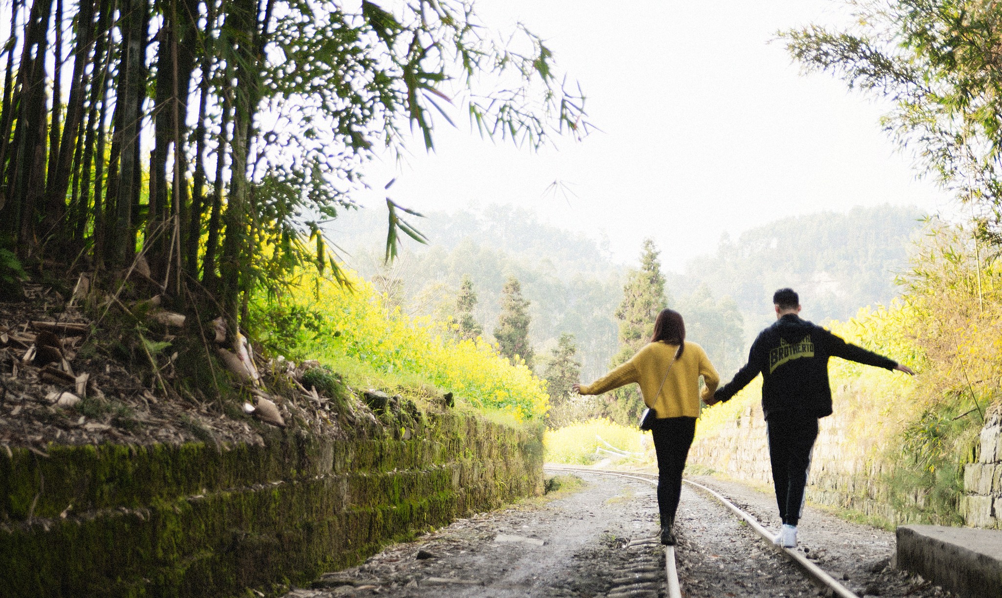 【转】四川犍为“嘉阳小火车”&油菜花旅游指南,自驾游旅游攻略